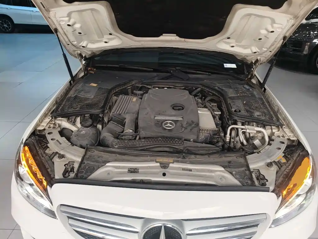 Mercedes-Benz C-Class — миниатюра 20