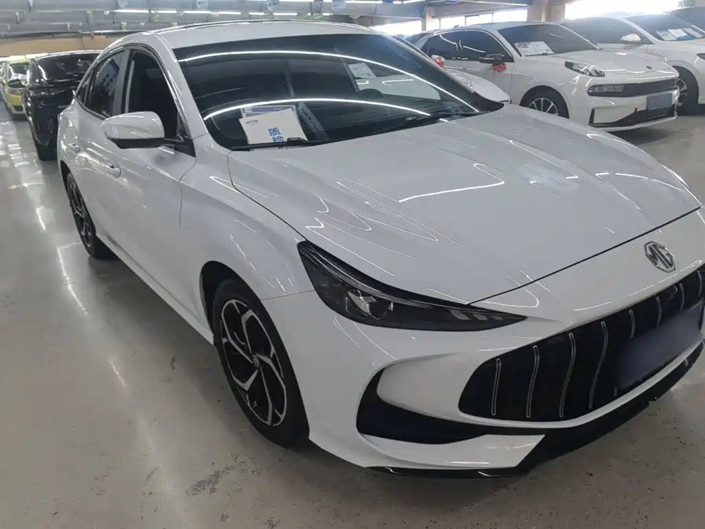 MG MG5 — миниатюра 4
