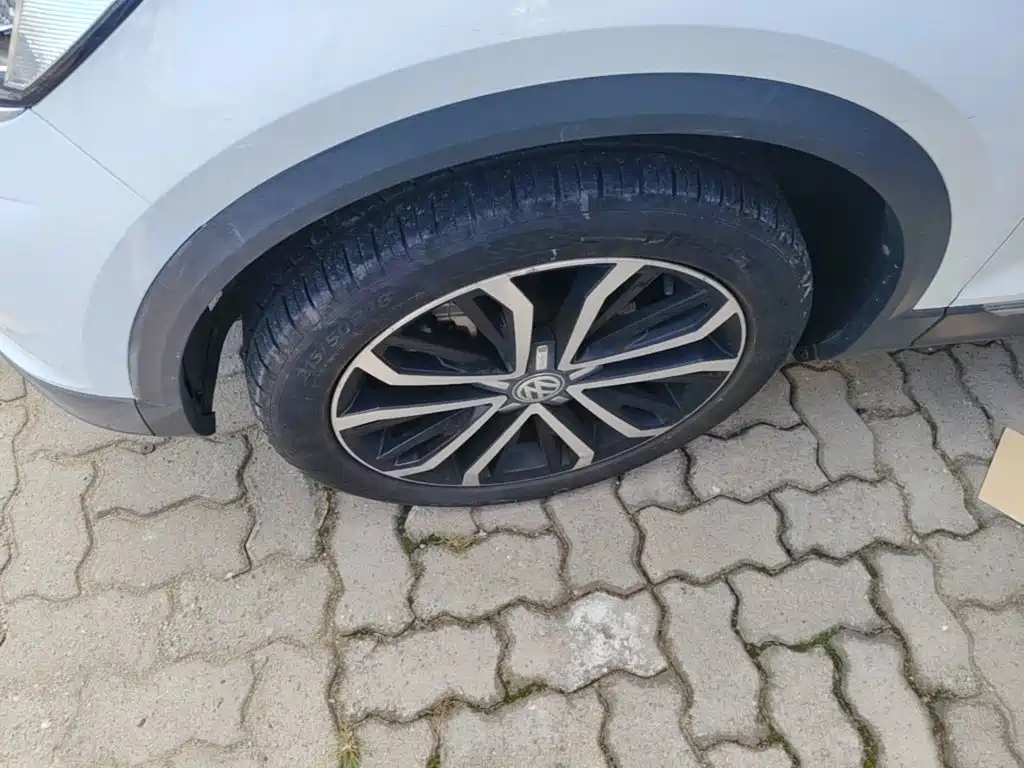 Volkswagen T-Roc — миниатюра 23
