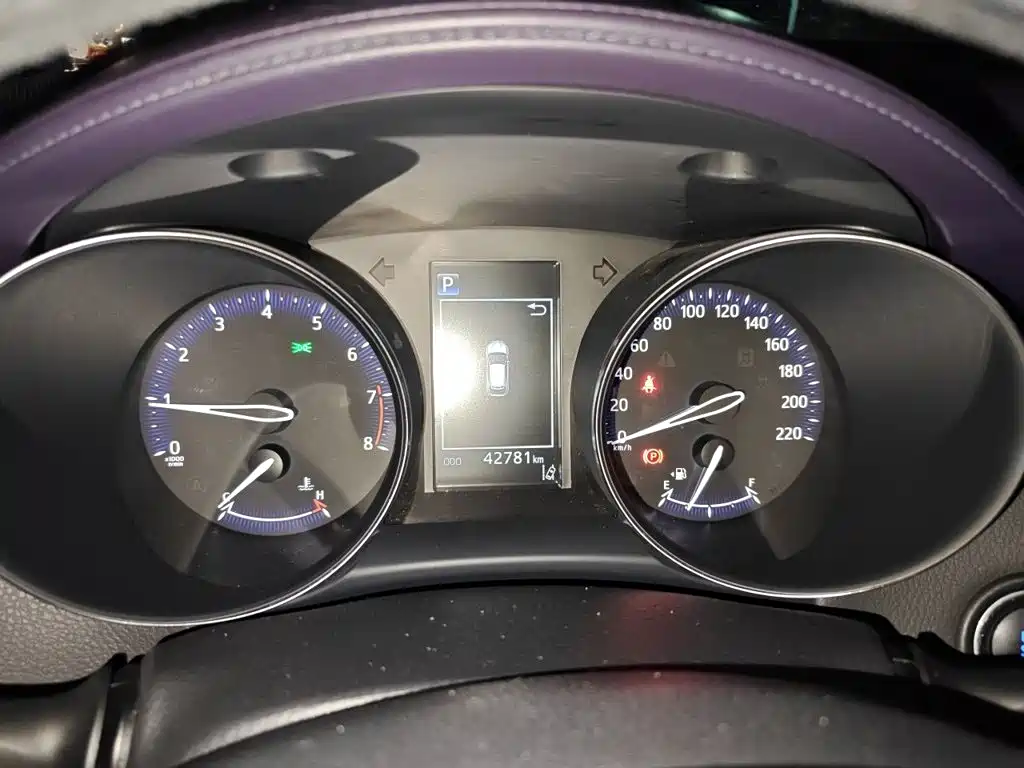 Toyota IZOA — миниатюра 8