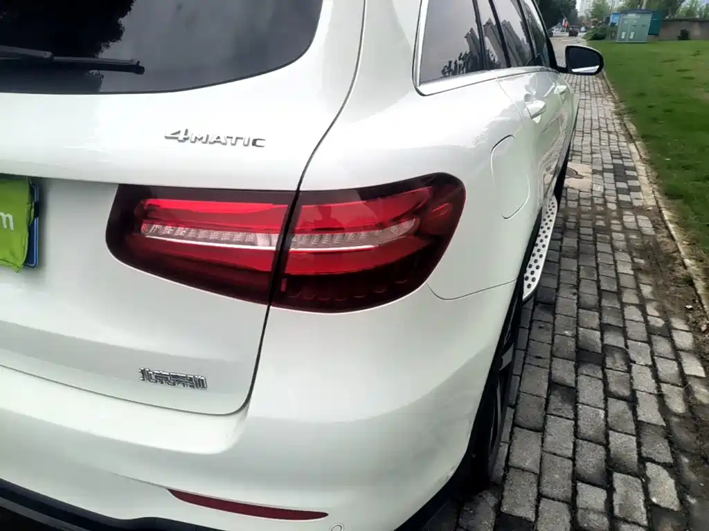 Mercedes-Benz GLC — миниатюра 8