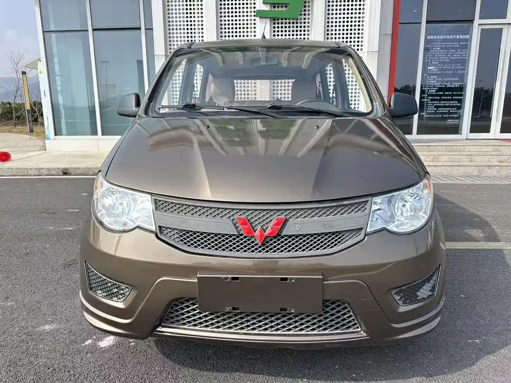 Wuling Hongguang — миниатюра 23