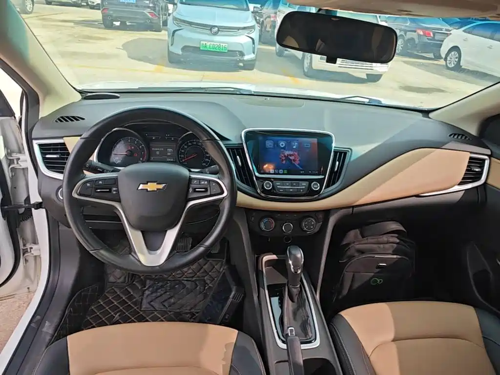 Chevrolet Monza — миниатюра 10