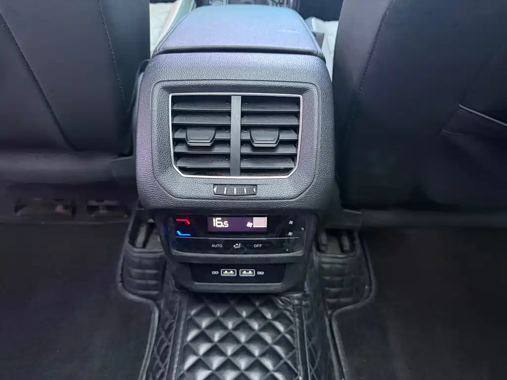Volkswagen Tayron — миниатюра 9