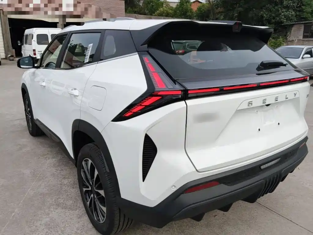 Geely Boyue — миниатюра 5