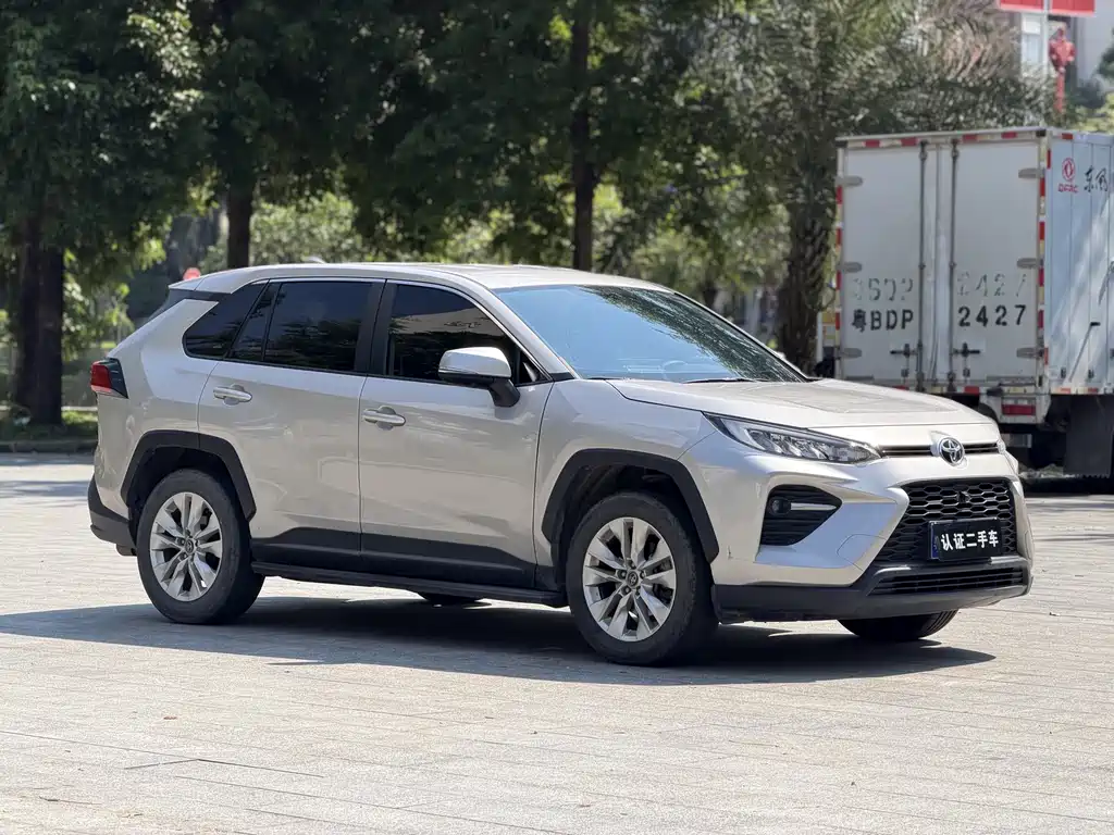 Toyota Wildlander — миниатюра 3