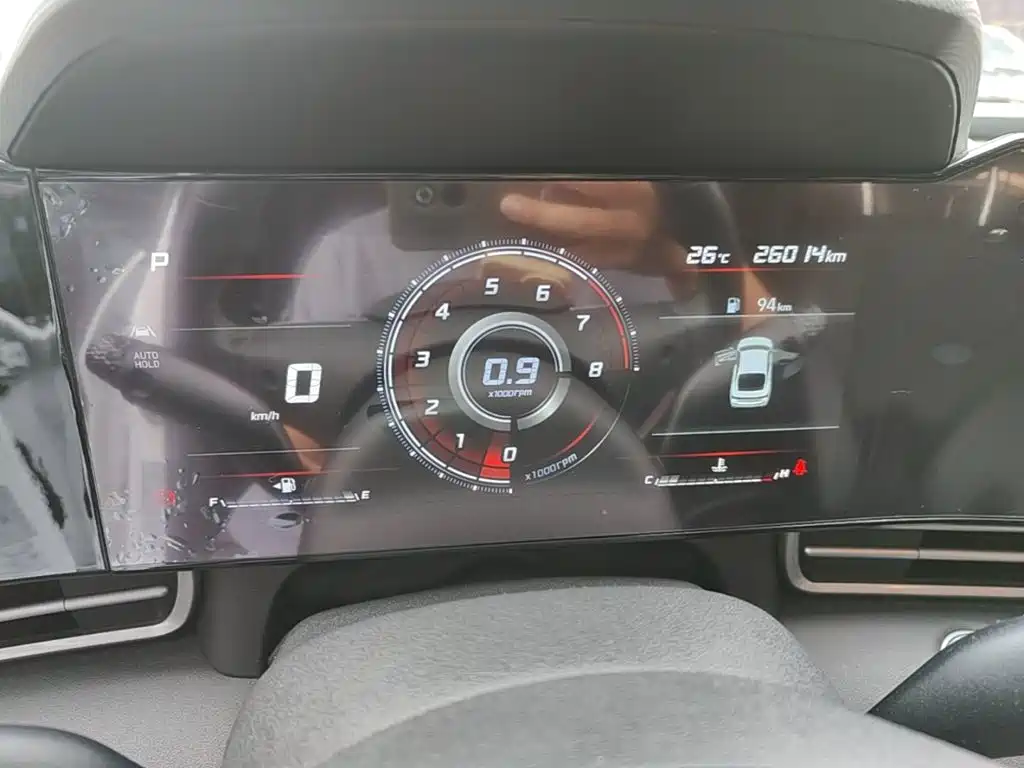 Hyundai Elantra — миниатюра 12