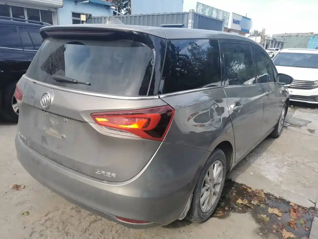 Buick GL6 — миниатюра 7