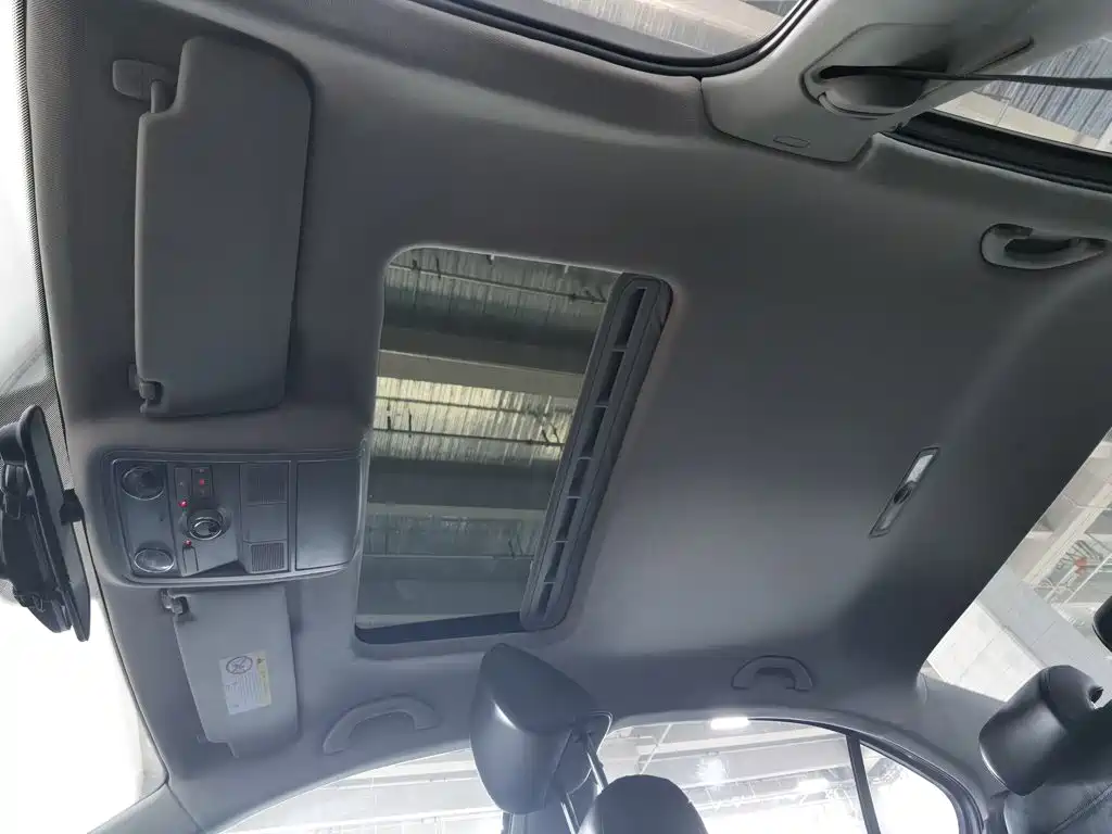 Volkswagen Sagitar — миниатюра 14