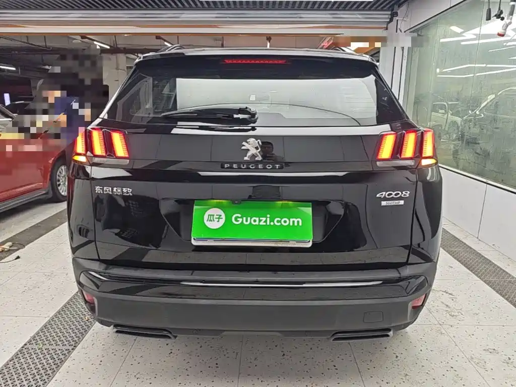Peugeot 4008 — миниатюра 6
