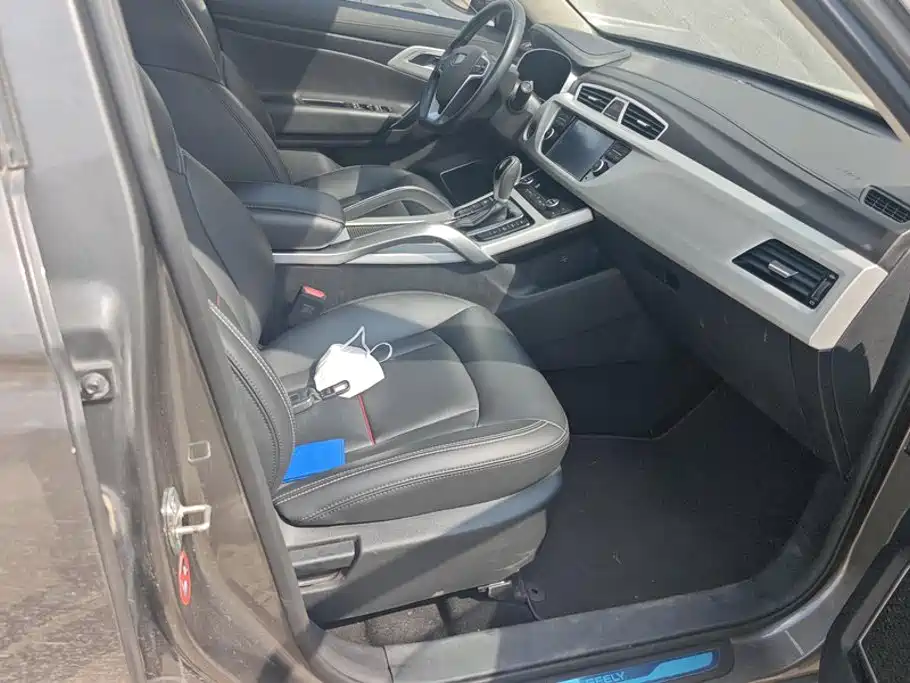 Geely Boyue — миниатюра 8