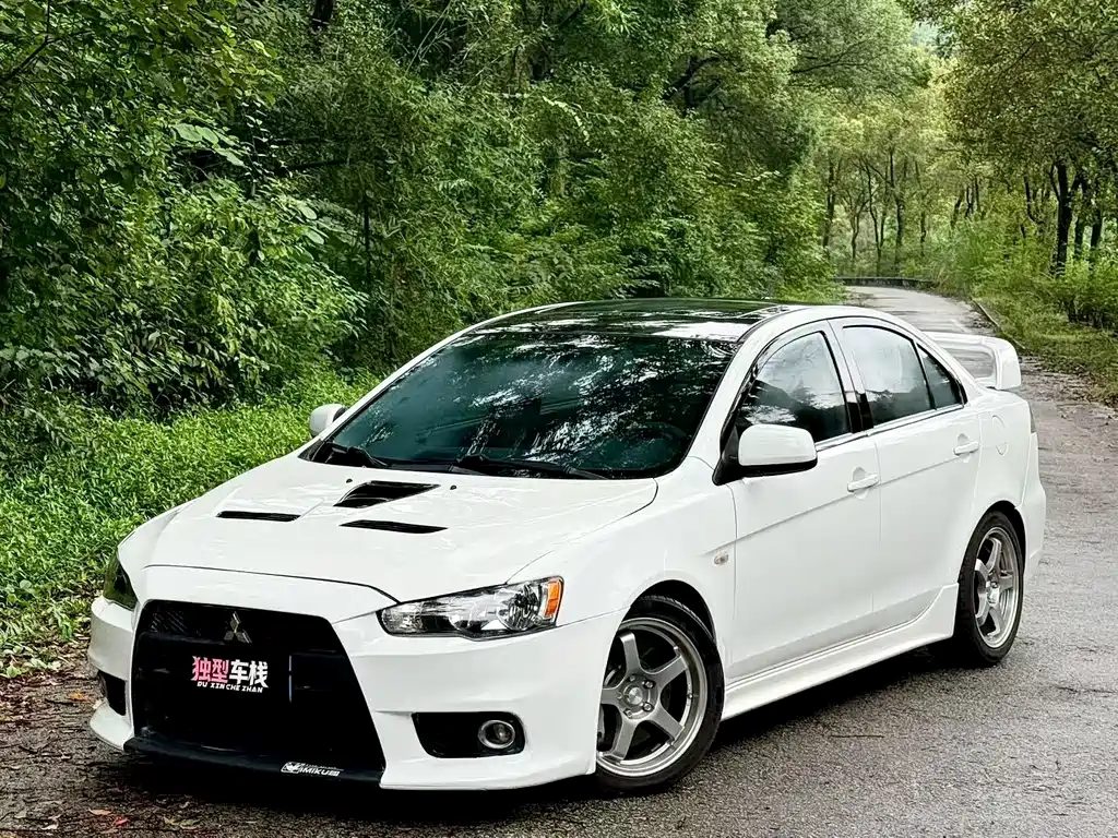 Mitsubishi Lancer EX