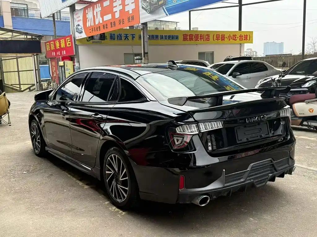 Lynk & Co 03 — миниатюра 6