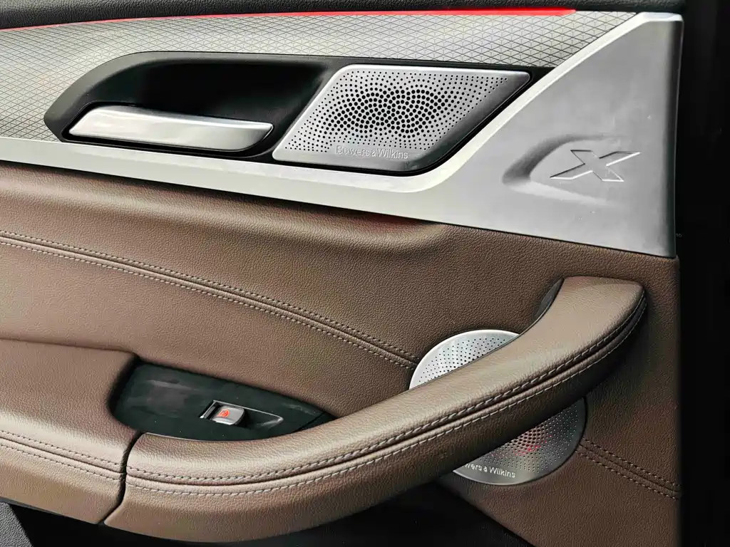 BMW X4 — миниатюра 26
