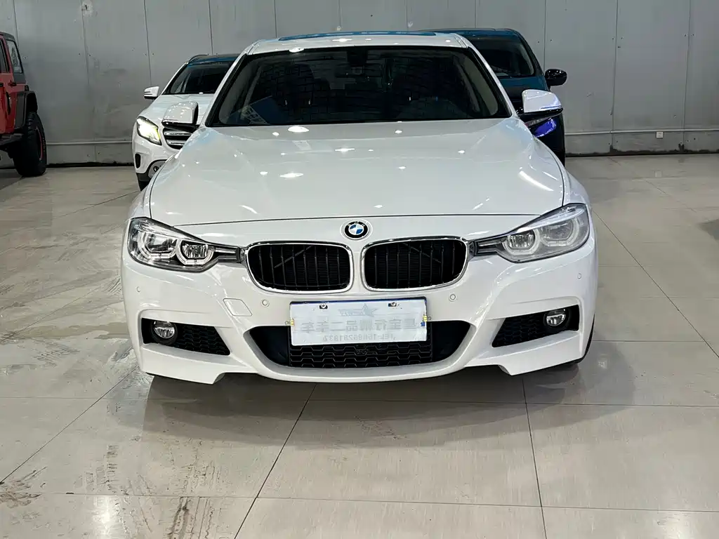BMW 3 SERIES
