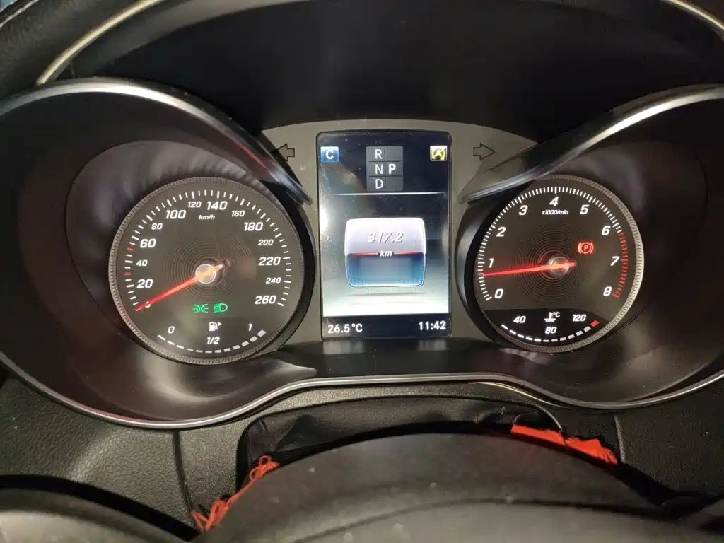 Mercedes-Benz C-Class — миниатюра 4