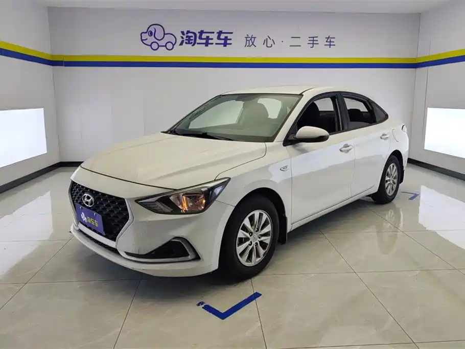 Купить Hyundai Elantra