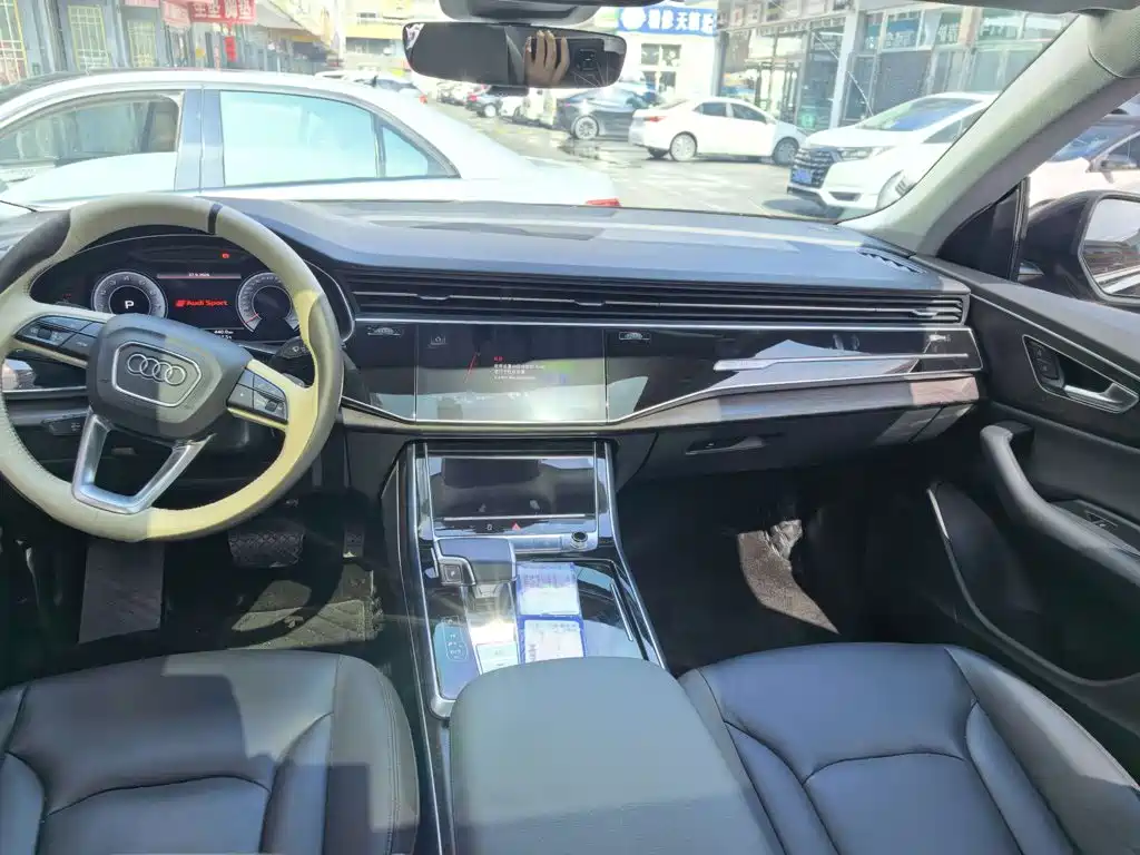 Audi Q8 — миниатюра 3