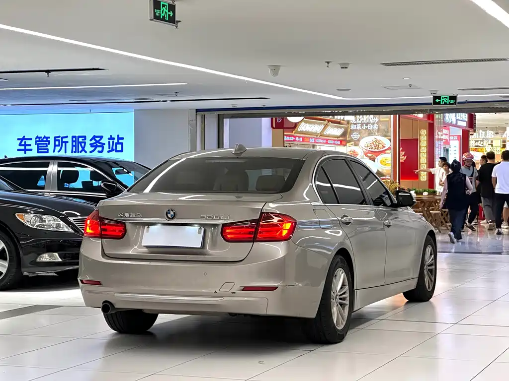 BMW 3 Series — миниатюра 5