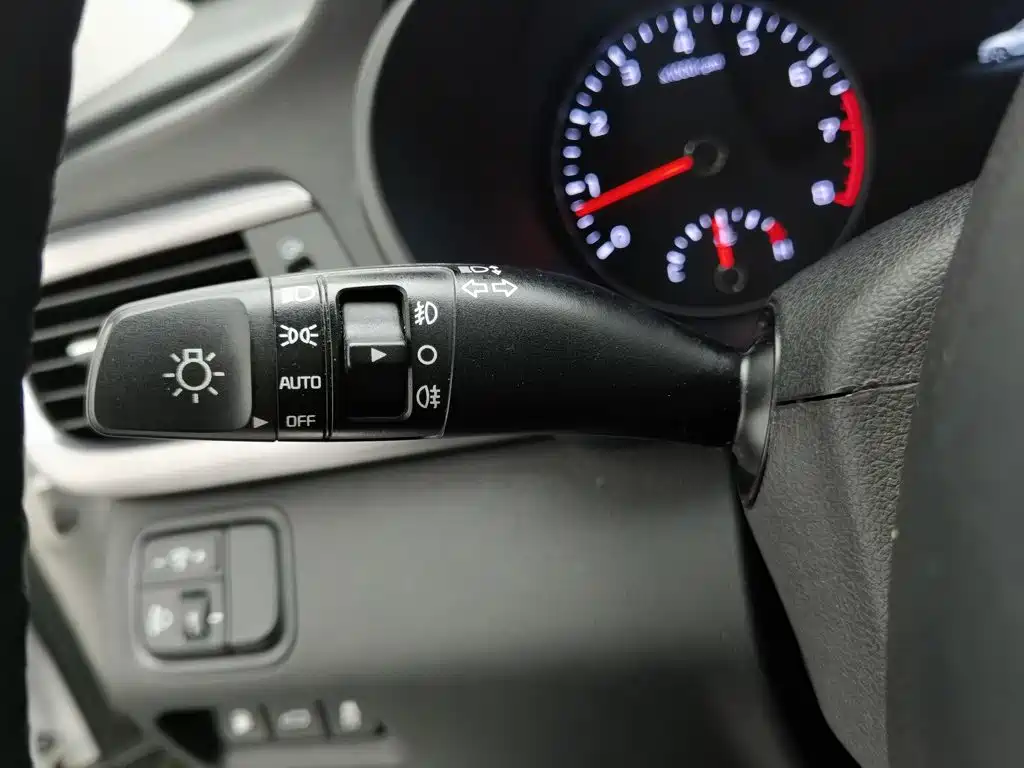 Kia K5 — миниатюра 21