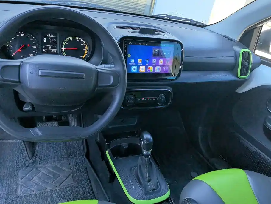 Roewe Clever — миниатюра 12