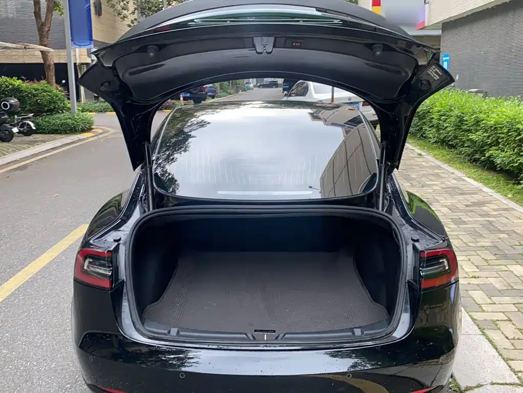 Tesla Model 3 — фотографии объявления, Фото 20