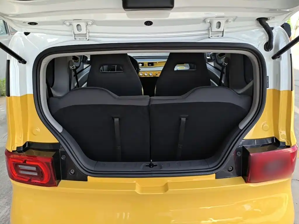 Wuling MINIEV — миниатюра 19