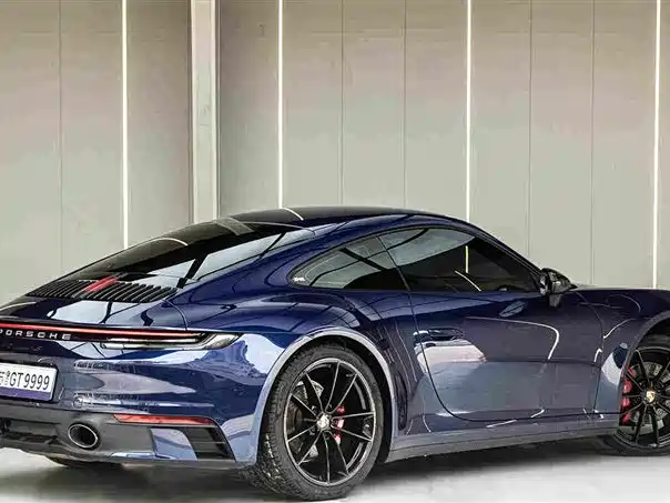 Porsche 911 2020 Carrera 3.0T