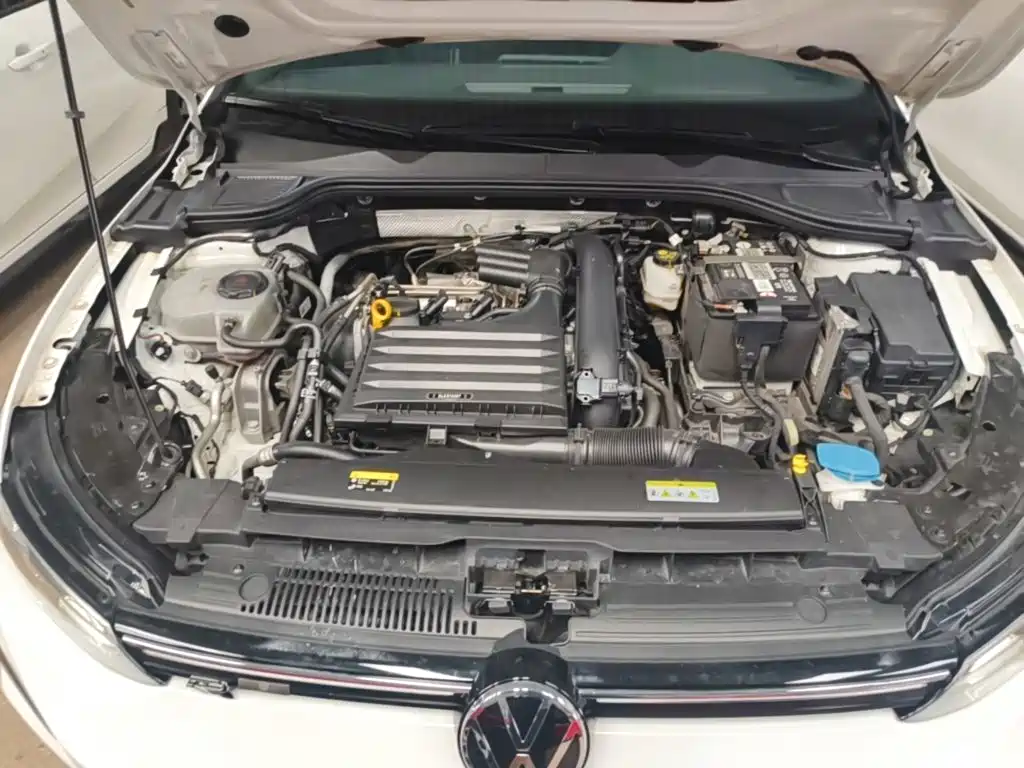Volkswagen Golf — миниатюра 20