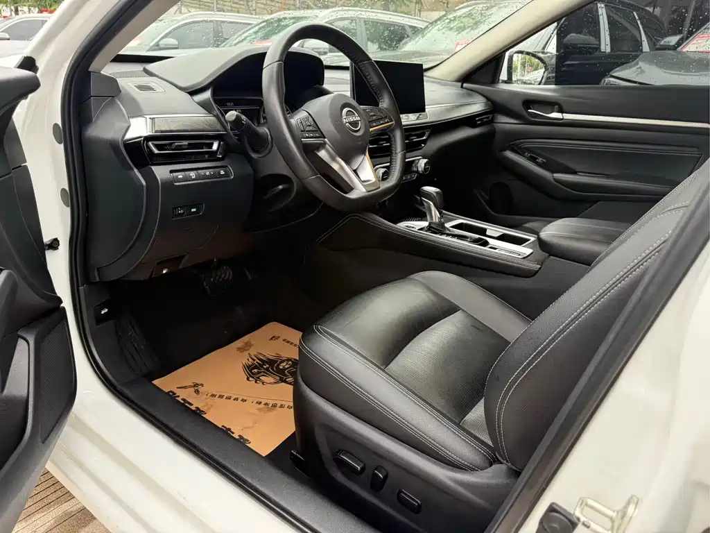 Nissan Teana — миниатюра 9