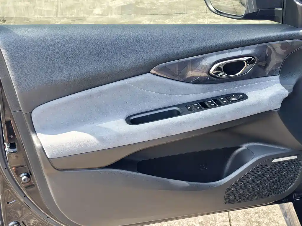 GAC Motor Shadow Leopard — миниатюра 10