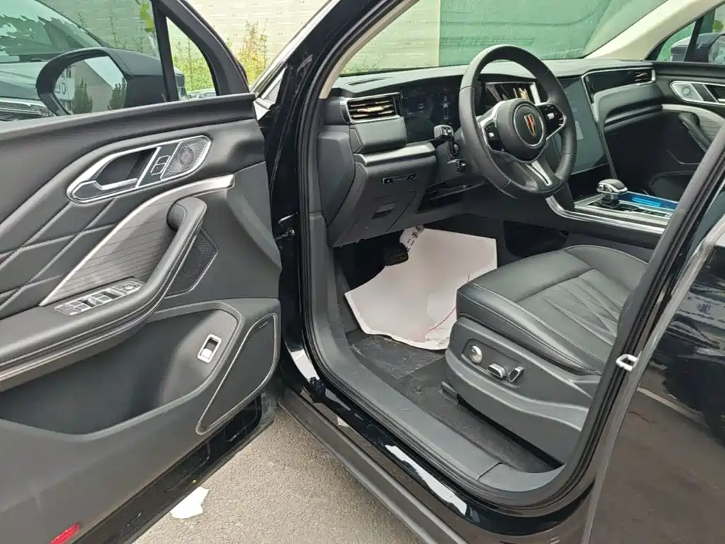 Hongqi Hongqi HS7 PHEV — миниатюра 16