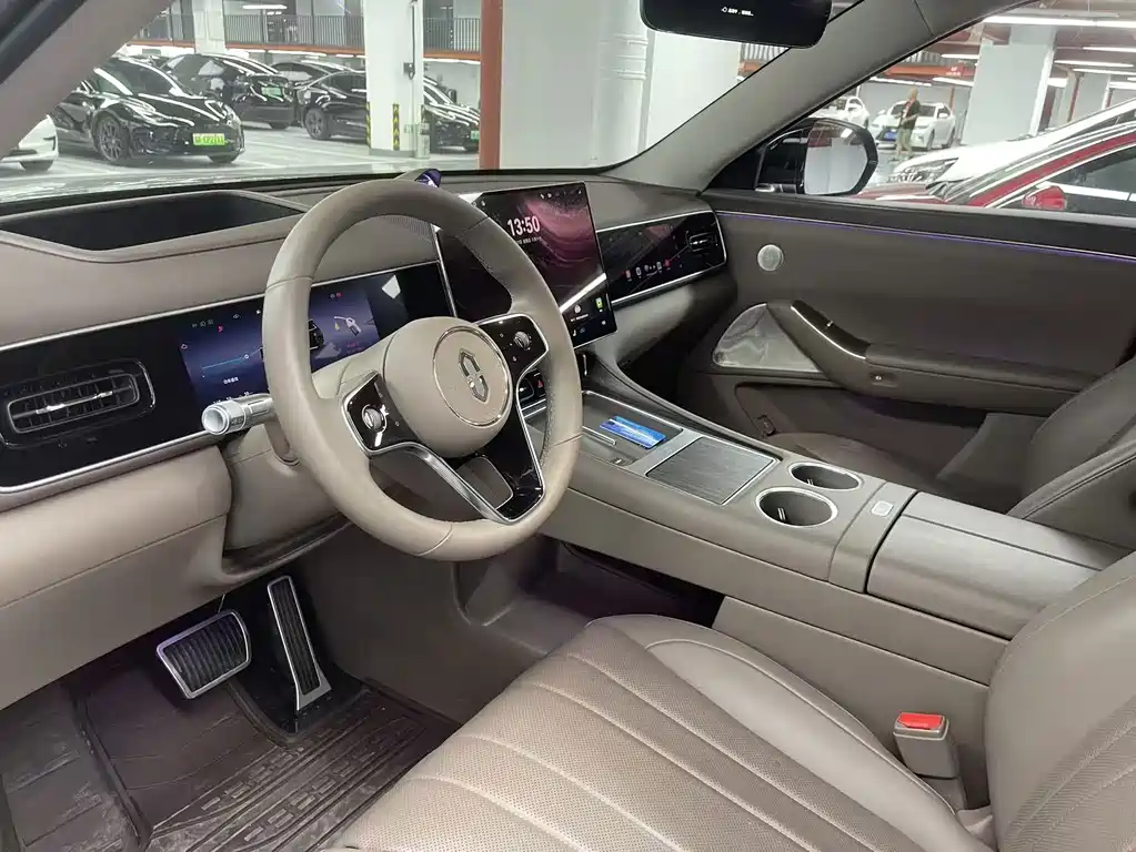 AITO AITO M7 — миниатюра 4