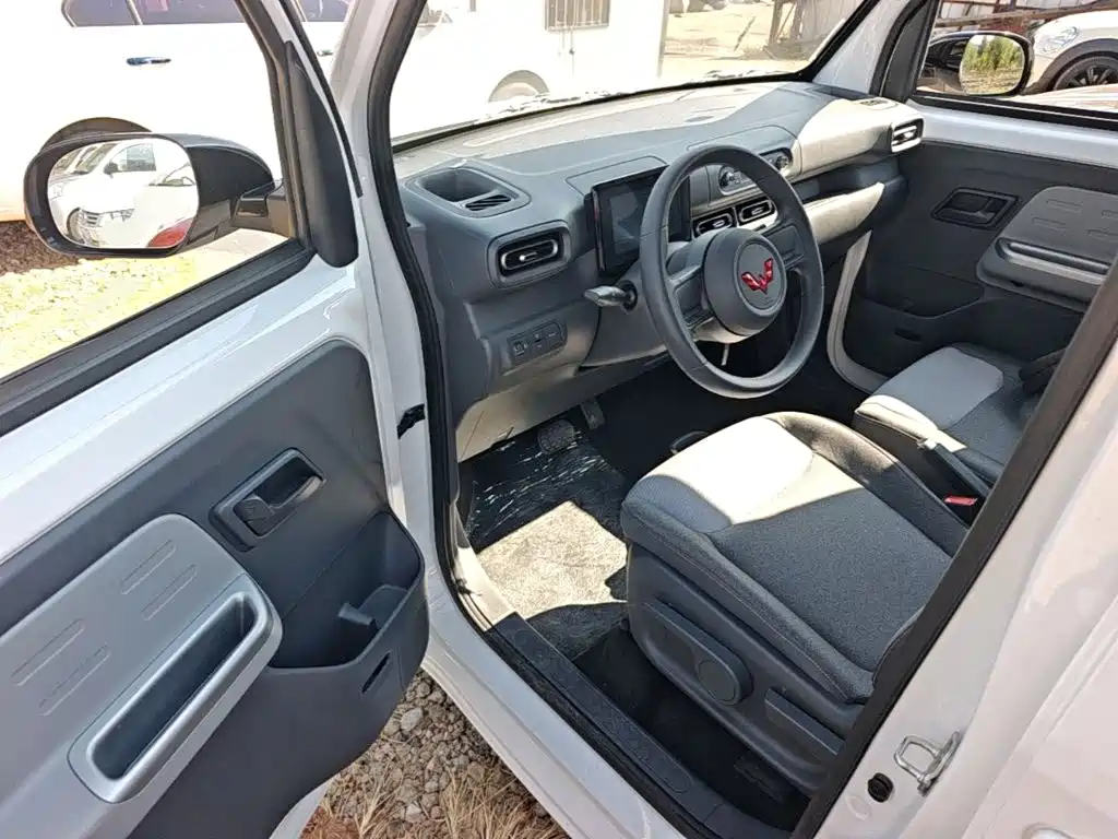 Wuling Zhiguang EV — миниатюра 16