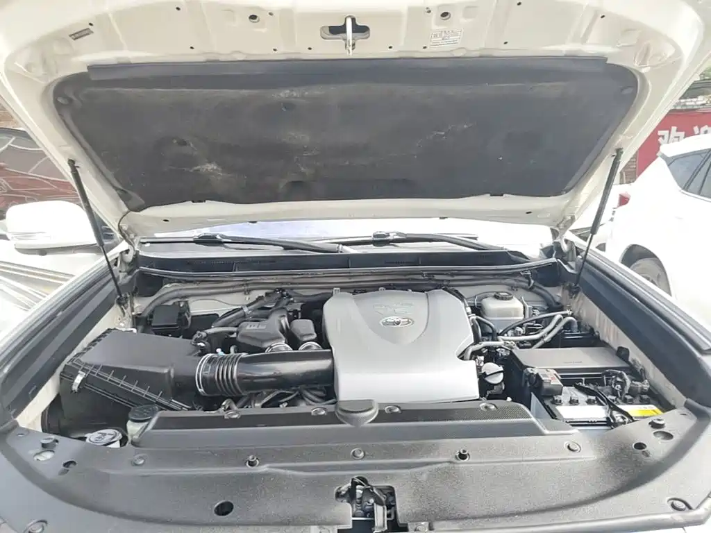 Toyota Prado — миниатюра 20