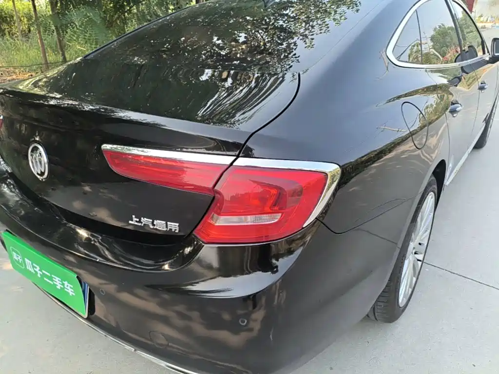 Buick LaCrosse — миниатюра 8