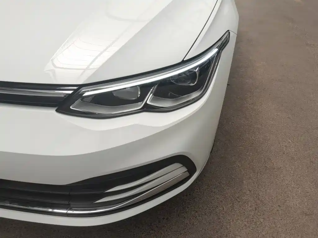 Volkswagen Golf — миниатюра 24