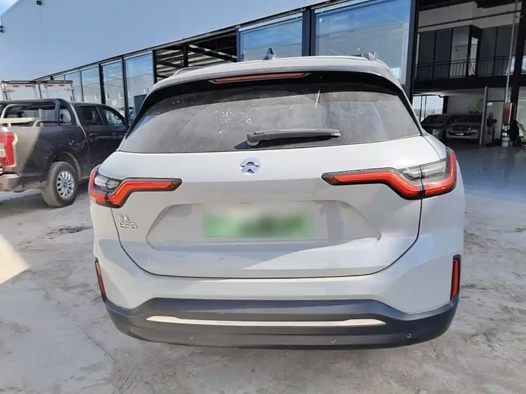 NIO ES6 — миниатюра 6