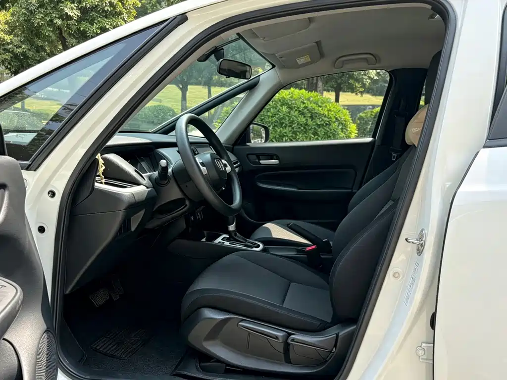 Honda Fit — миниатюра 8