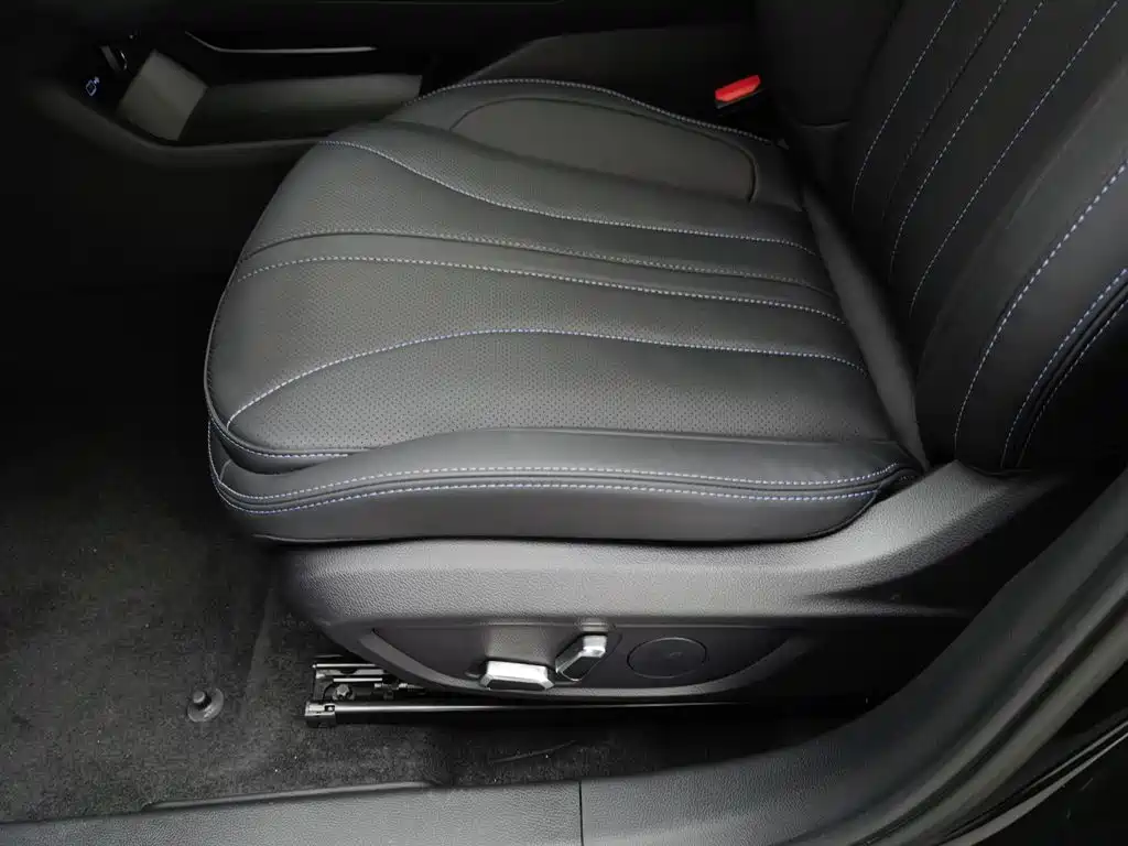 Geely Xingrui — миниатюра 20