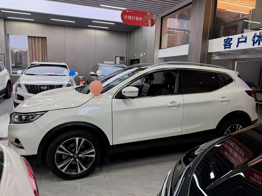 Nissan Qashqai — миниатюра 2
