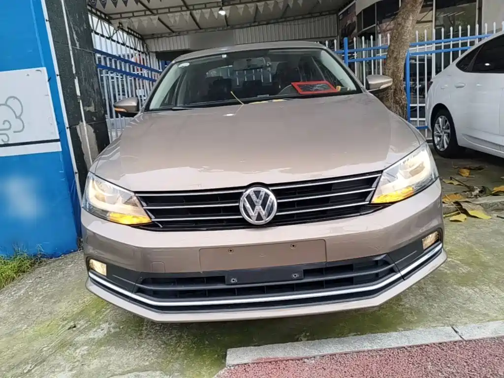 Volkswagen Sagitar — миниатюра 3