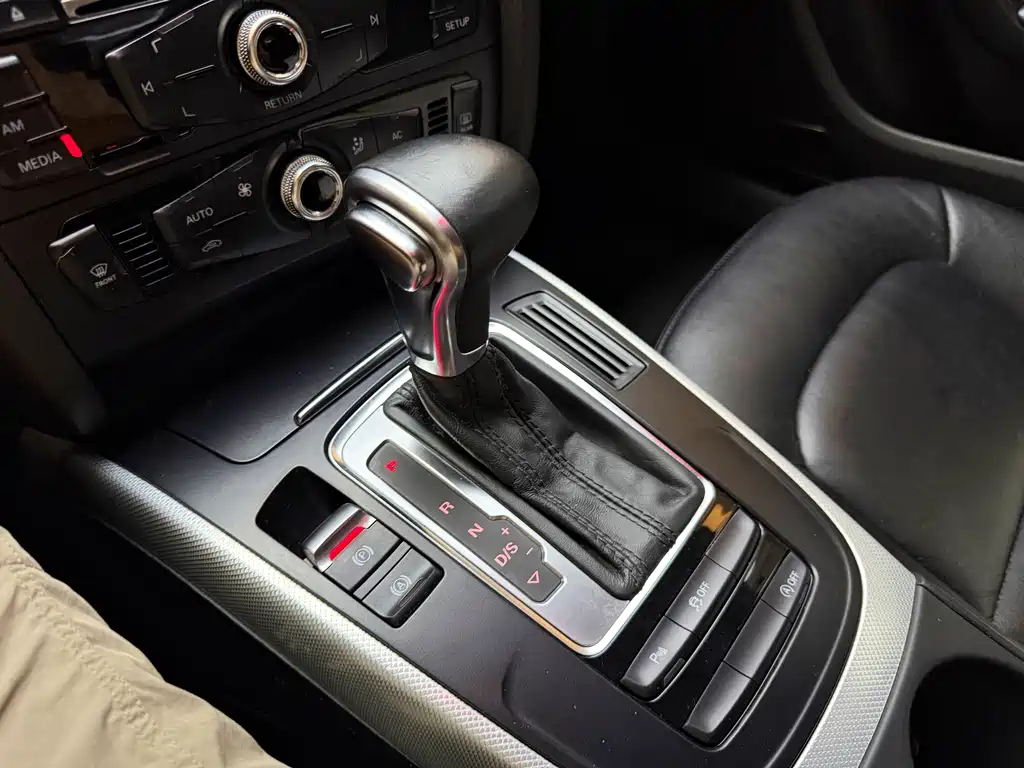 Audi A4L — миниатюра 19