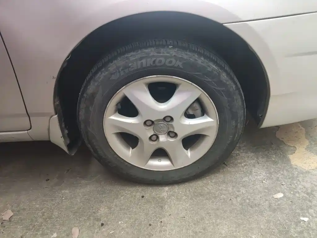 Toyota Corolla — миниатюра 8