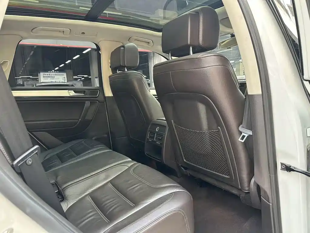 Volkswagen Touareg 2015 3.0TSI