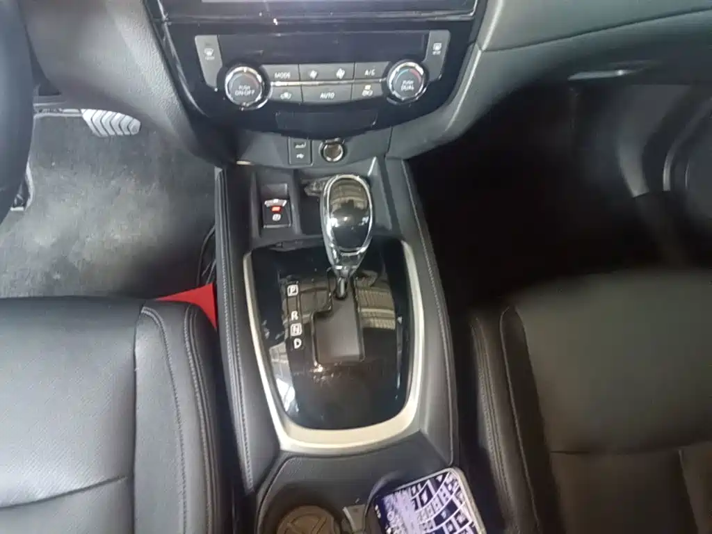 Nissan X-Trail — миниатюра 14