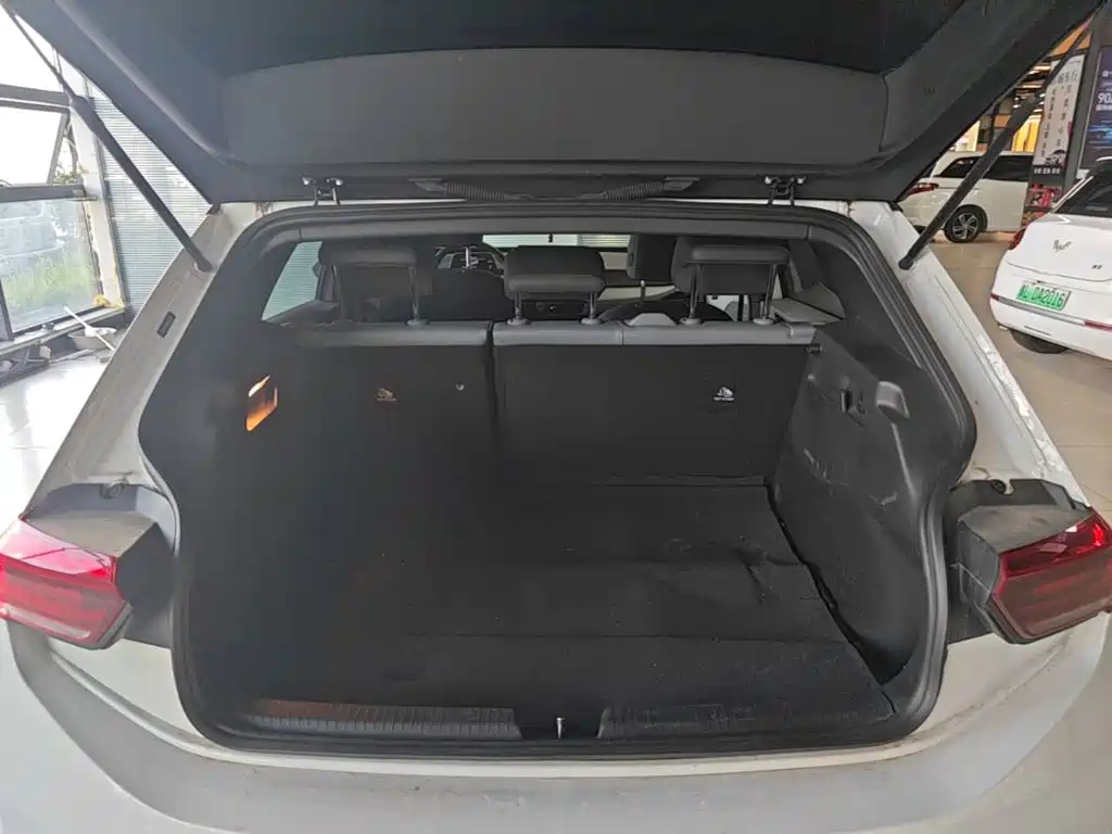 Volkswagen ID.3 — миниатюра 19