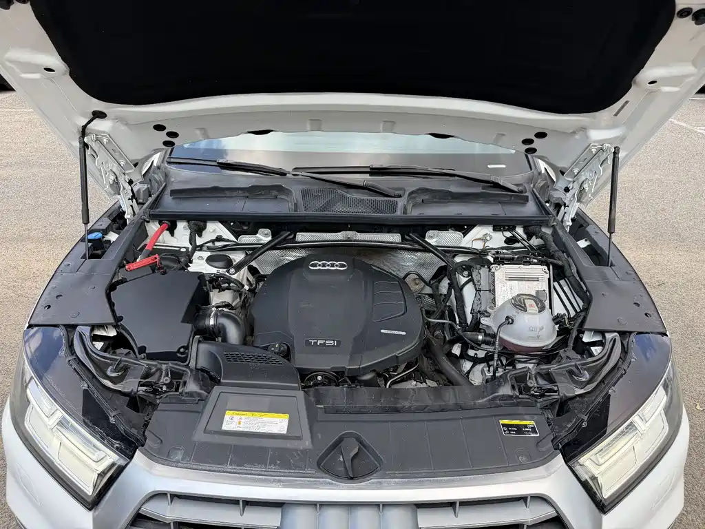 Audi Q5L — миниатюра 9