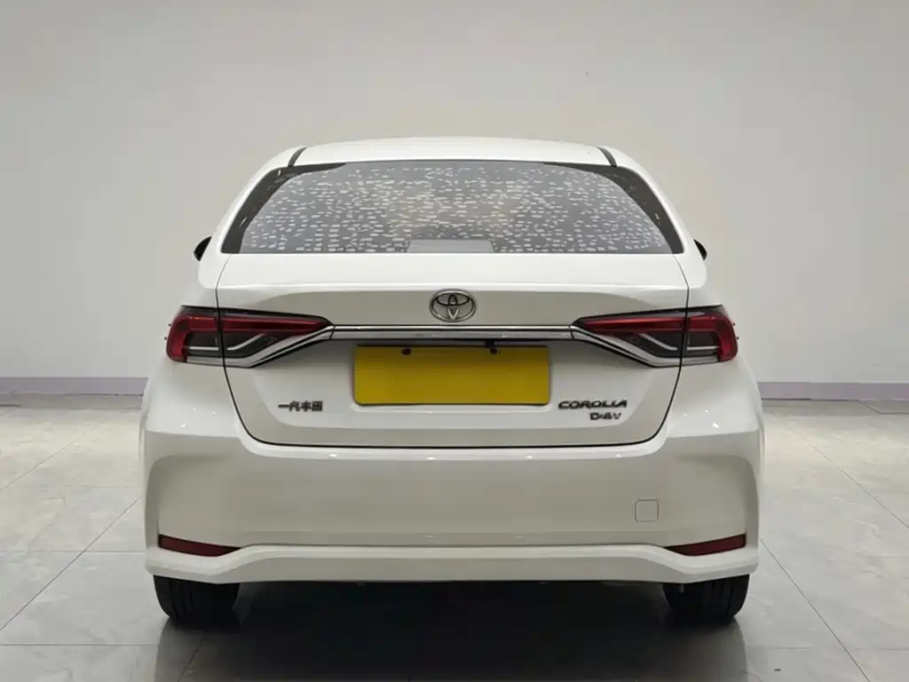 Toyota Corolla — миниатюра 6