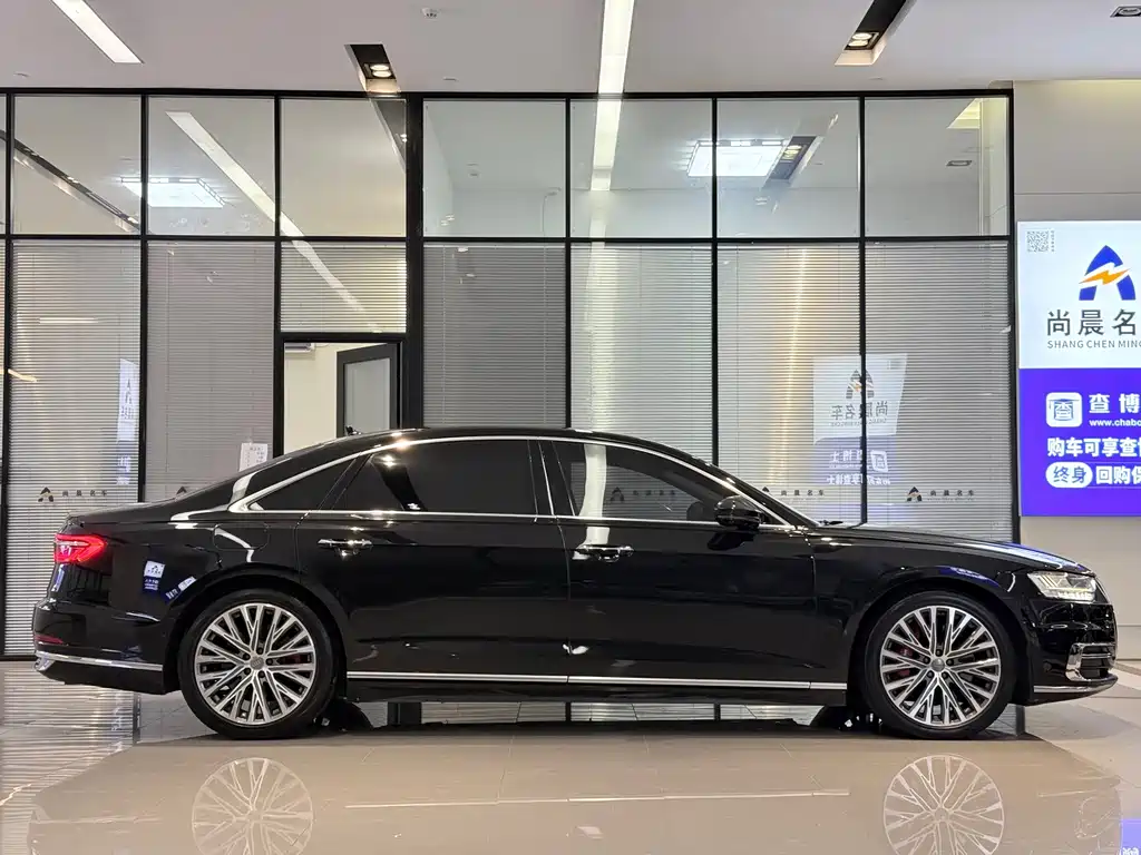 Audi A8 — миниатюра 16